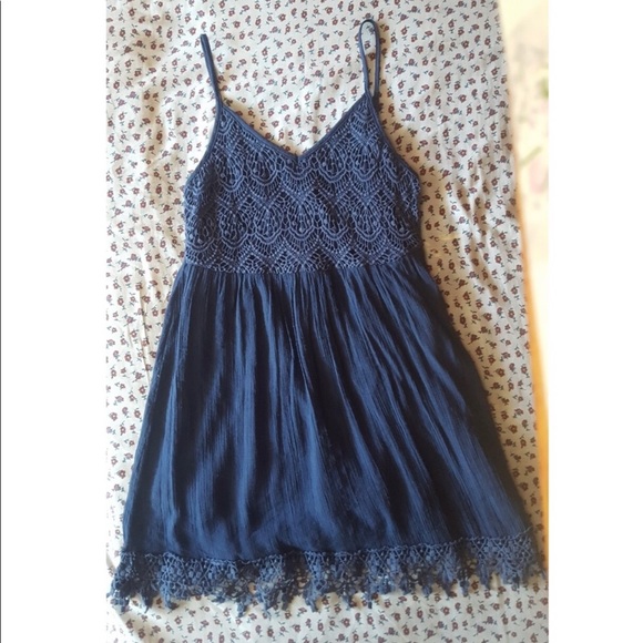 Lace sundress - Picture 3 of 3